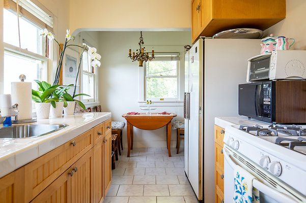 UNIVERSAL-D242-HP-72