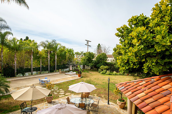 UNIVERSAL-D242-HP-70