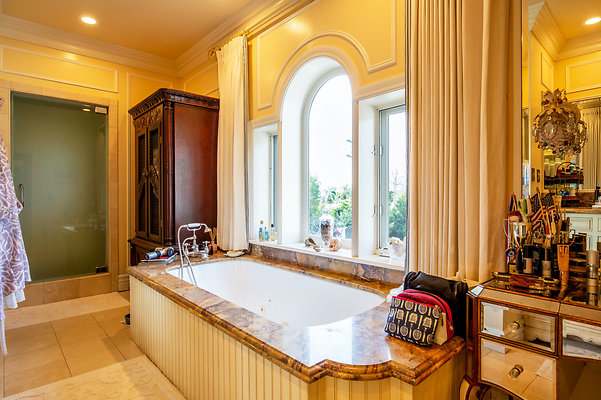 UNIVERSAL-D242-HP-48