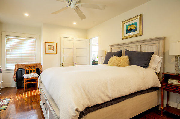 UNIVERSAL-D242-HP-76