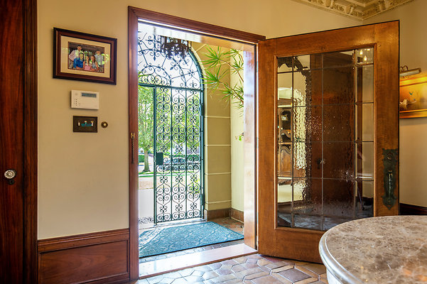 UNIVERSAL-D242-HP-11