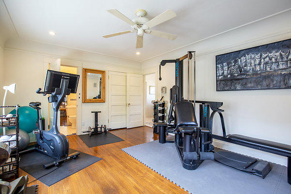 UNIVERSAL-D242-HP-79