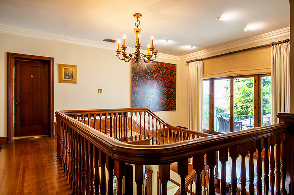 UNIVERSAL-D242-HP-68