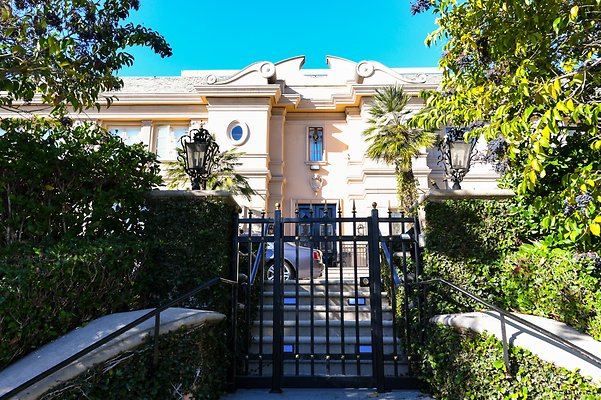 UNIVERSAL-B524-BH*-106