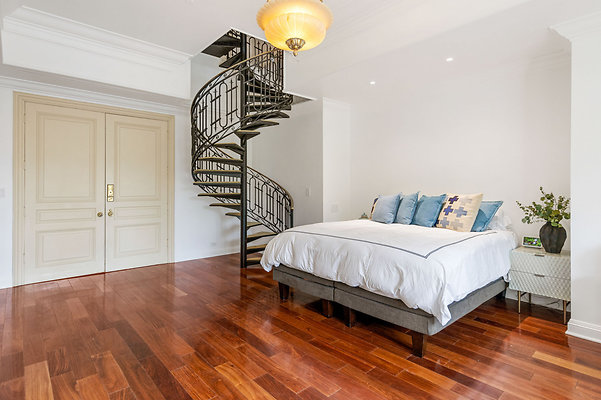 UNIVERSAL-B524-BH*-72