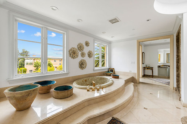 UNIVERSAL-B524-BH*-82