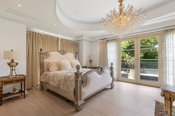 UNIVERSAL-B524-BH*-87