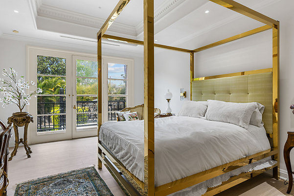 UNIVERSAL-B524-BH*-76