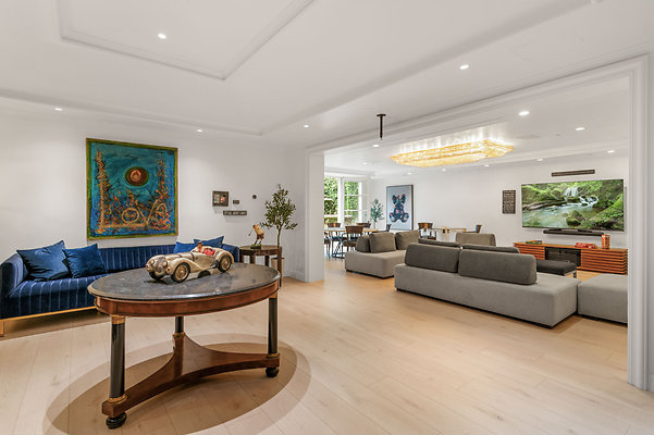 UNIVERSAL-B524-BH*-102