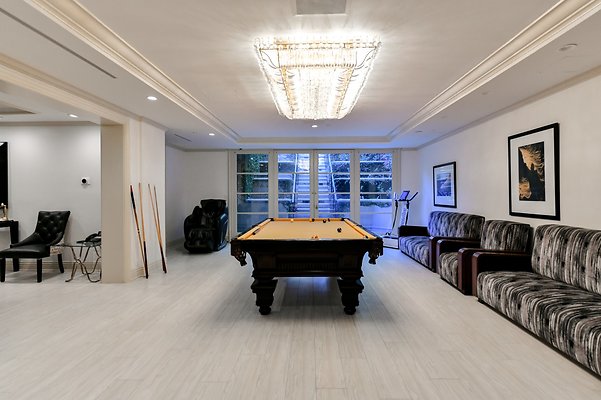 UNIVERSAL-B524-BH*-43 UNIVERSAL-B524-BH*-43