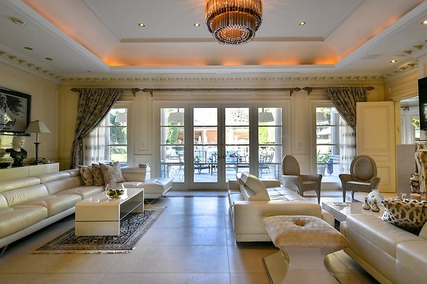 UNIVERSAL-B524-BH*-20 UNIVERSAL-B524-BH*-20