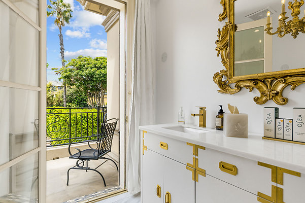 UNIVERSAL-B524-BH*-74