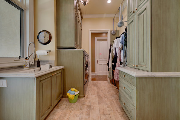 UNIVERSAL-C113-BA-81