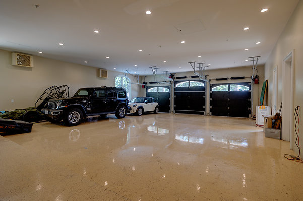 UNIVERSAL-C113-BA-83