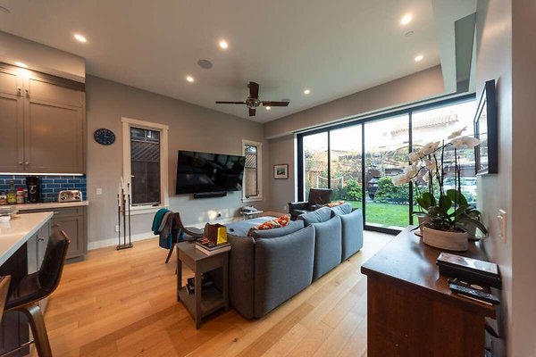 13964 den 4 13964 den 4