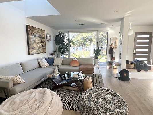 12596 living 1 12596 living 1