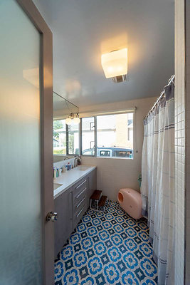 12596 bath 4 12596 bath 4