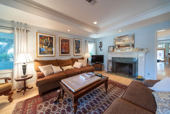 13431 living 5 13431 living 5