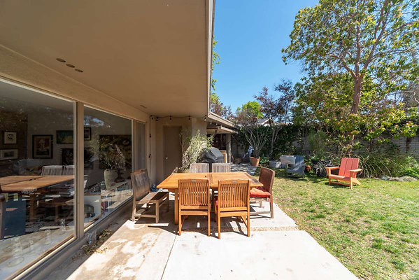 12748 patio 1 12748 patio 1