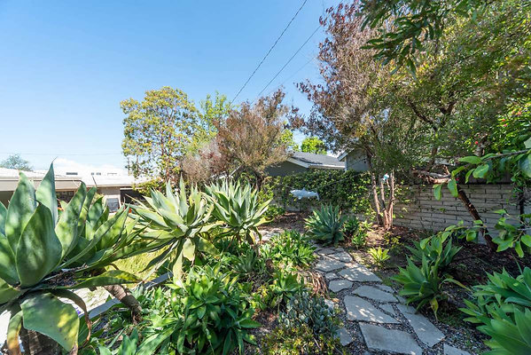 12748 garden 2 12748 garden 2