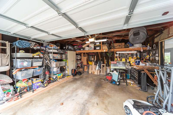 12566 garage 4