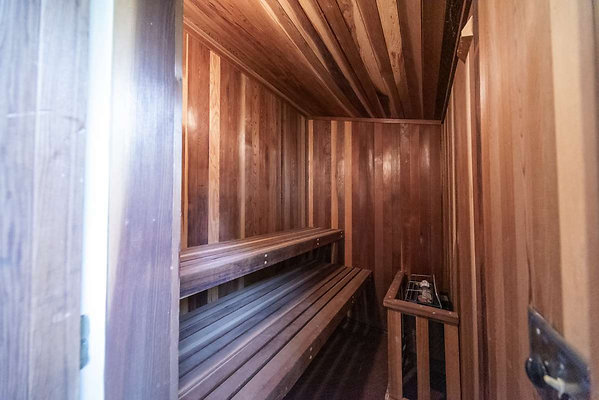 13557 sauna 1