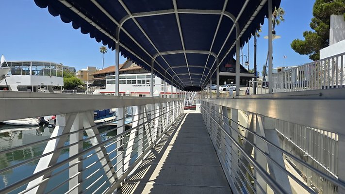 121929 (Small) 121929 (Small)