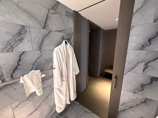 th IMG 2290 th IMG 2290