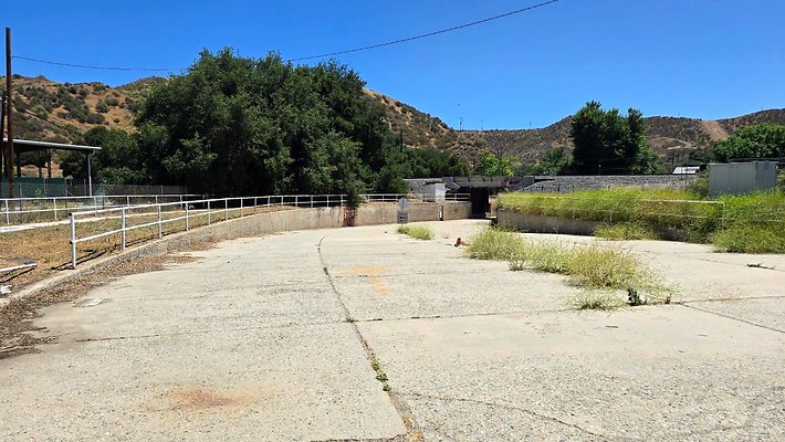 Unknown-16 Unknown-16