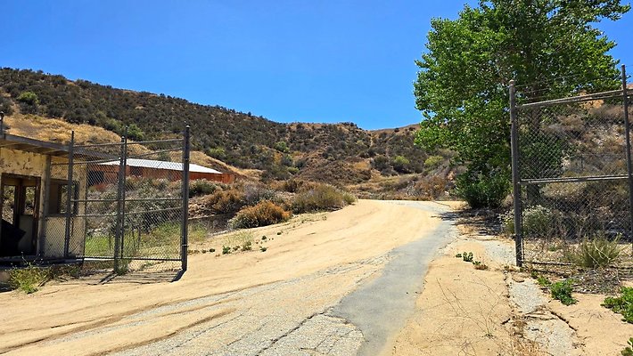 Unknown-31 Unknown-31