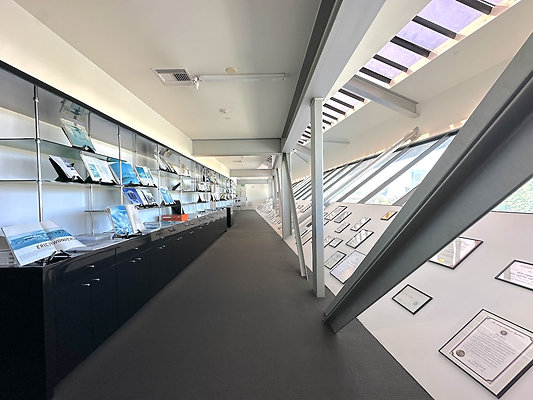 UNIVERSAL-CW414-CC-61 UNIVERSAL-CW414-CC-61