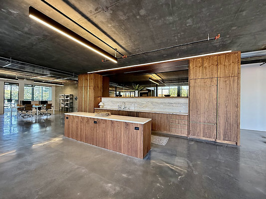 UNIVERSAL-CW465-SM-57