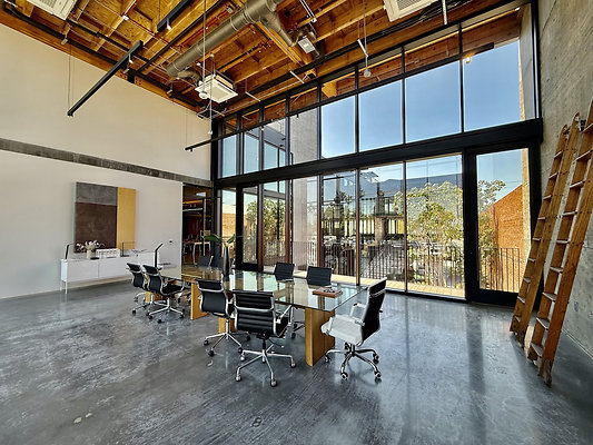 UNIVERSAL-CW465-SM-81