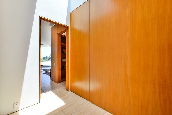 UNIVERSAL-A984-EN-51 UNIVERSAL-A984-EN-51