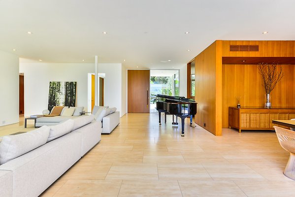 UNIVERSAL-A984-EN-23 UNIVERSAL-A984-EN-23