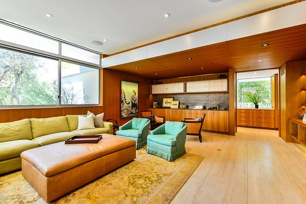 UNIVERSAL-A984-EN-41 UNIVERSAL-A984-EN-41