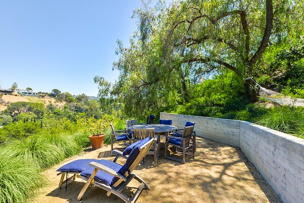 UNIVERSAL-A984-EN-97 UNIVERSAL-A984-EN-97