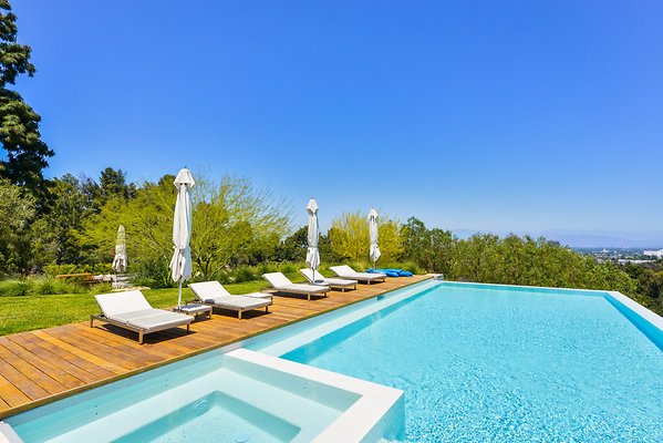 UNIVERSAL-A984-EN-83 UNIVERSAL-A984-EN-83