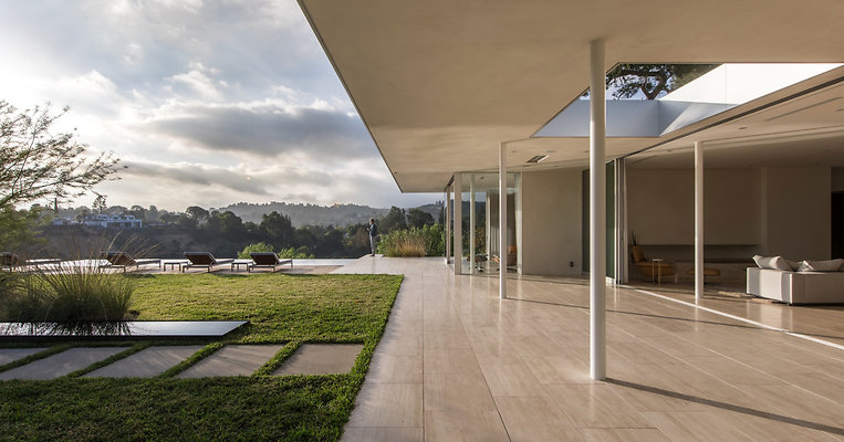 UNIVERSAL-A984-EN-12 UNIVERSAL-A984-EN-12