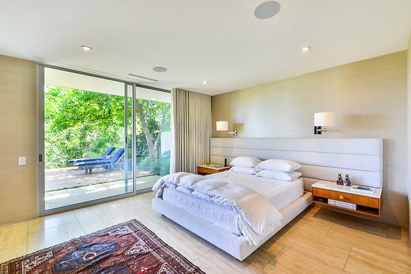 UNIVERSAL-A984-EN-45 UNIVERSAL-A984-EN-45