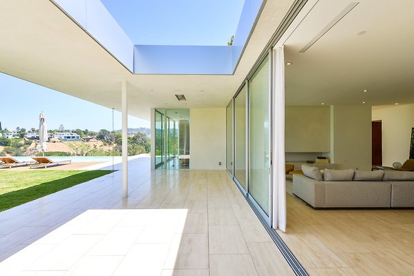 UNIVERSAL-A984-EN-72 UNIVERSAL-A984-EN-72