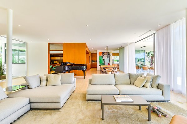 UNIVERSAL-A984-EN-21 UNIVERSAL-A984-EN-21