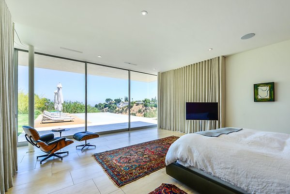 UNIVERSAL-A984-EN-52 UNIVERSAL-A984-EN-52