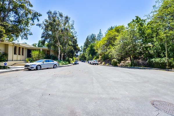 UNIVERSAL-A984-EN-106 UNIVERSAL-A984-EN-106