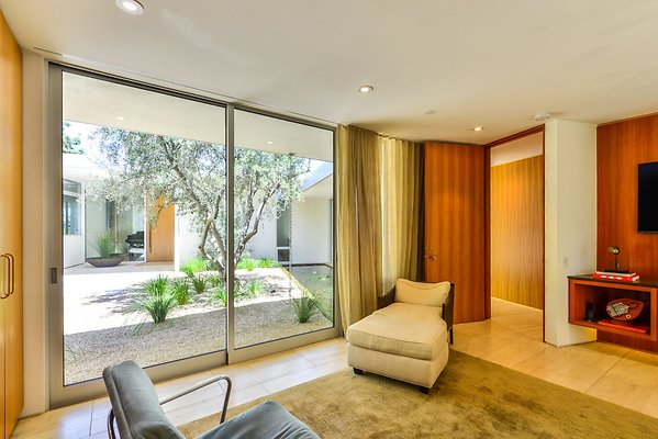 UNIVERSAL-A984-EN-67 UNIVERSAL-A984-EN-67