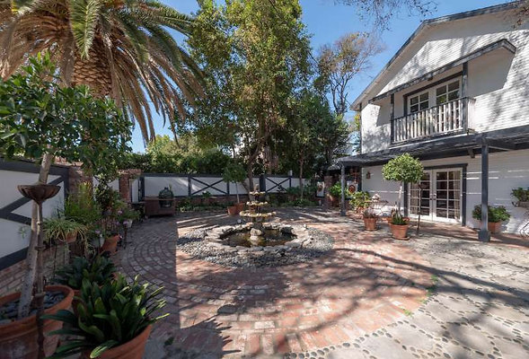 3857 fountain 1 3857 fountain 1