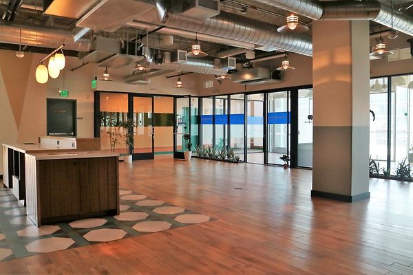 CapEquityModernHollywoodVacantWeWork3 CapEquityModernHollywoodVacantWeWork3