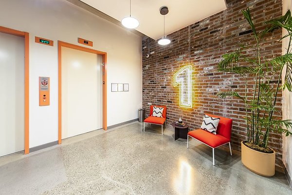 CapEquitySunlightArtsCreativeOffice10 CapEquitySunlightArtsCreativeOffice10