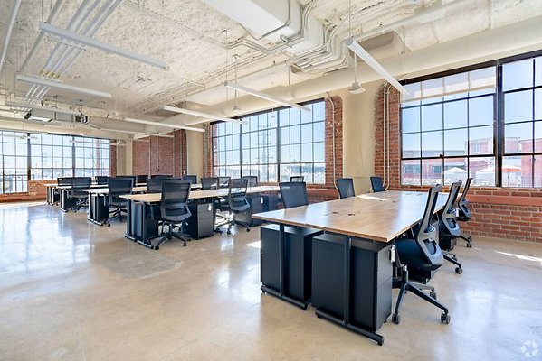 CapEquitySunlightArtsCreativeOffice2 CapEquitySunlightArtsCreativeOffice2