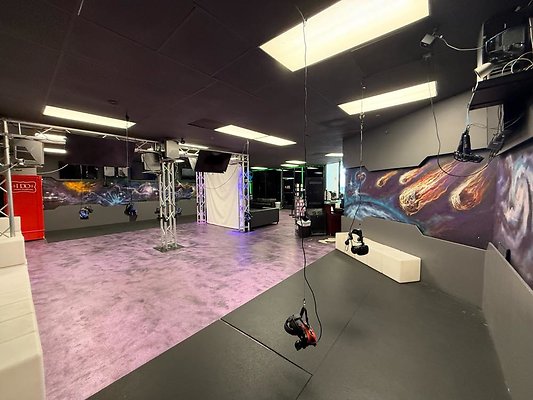 th IMG 3301 th IMG 3301